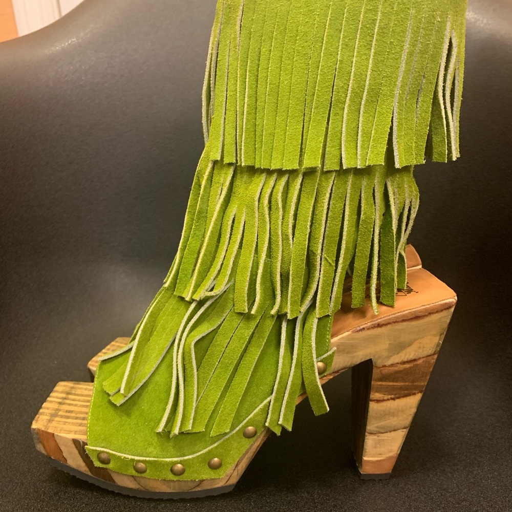 John Fluevog Platforms NWOT